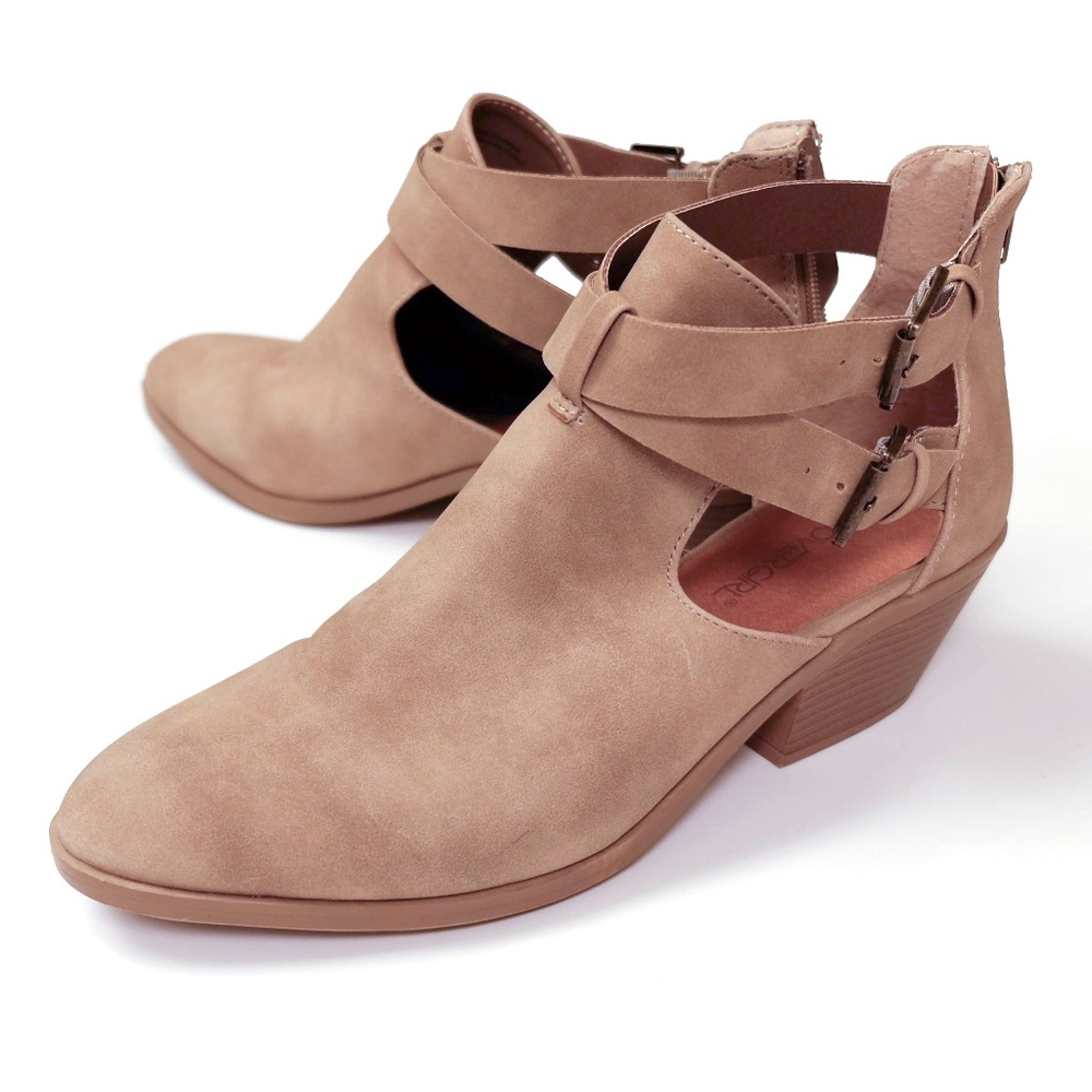 Booties with straps & buckles, tan, sz 11